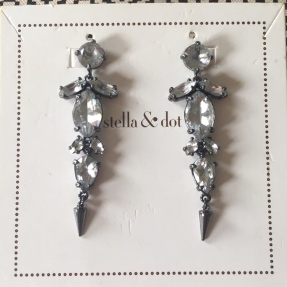 :: S&D Retired Hematite+Crystal Drop Earrings - Picture 6 of 6